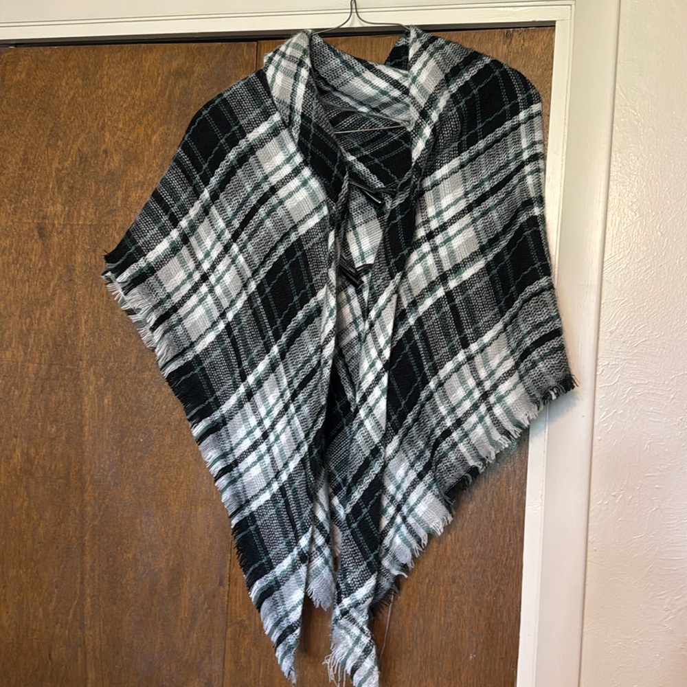 Plaid shawl